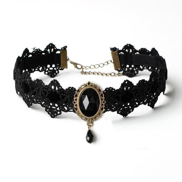 Veile Studios Gothic Lace Choker - Black