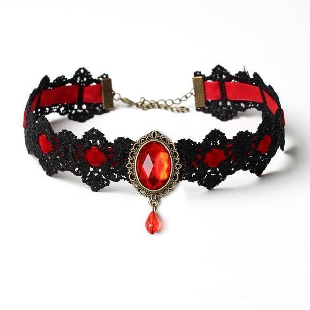 Veile Studios Gothic Lace Choker - Red