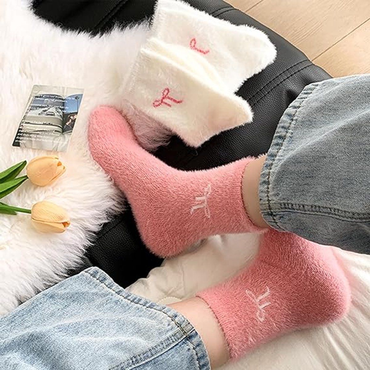 5 Pairs Women's Plush Bow Socks, Thick Warm Fuzzy Winter Home Socks for Lounging, Sleeping and Cold Weather Comfort