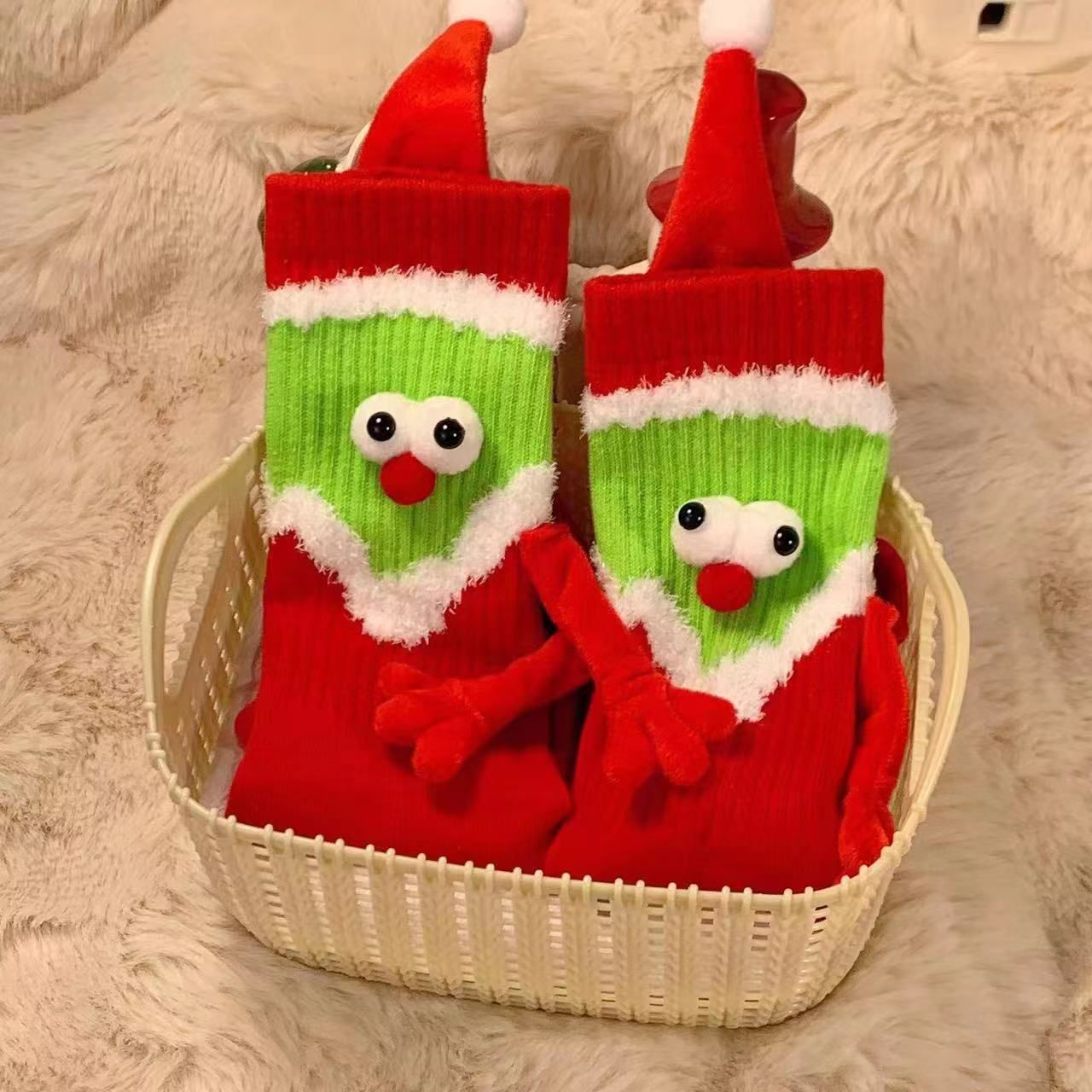 4 pack Family Matching Christmas Socks Funny Xmas Magnetic Mid-Tube Socks Christmas Novelty Socks for Parent-child