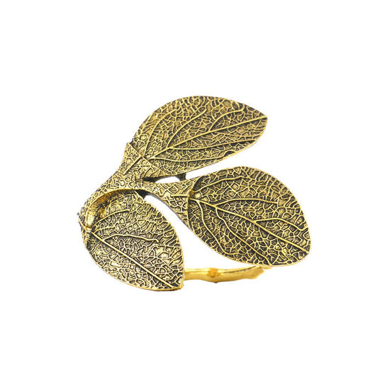 Gold  Napkin Rings - Set of 6 Natural Metal  Leaves Napkin Holders for Wedding Party and Daily Use, a Beautiful complement to Your Dinner Table Décor ( Golden)