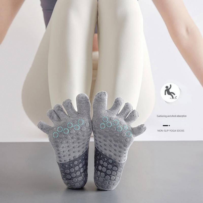 Green Non-Slip Five Toe Yoga Socks - Cotton Blend with PVC Grip Dots, Breathable & Secure Fit for Pilates, Dance, and Indoor Fitness Training